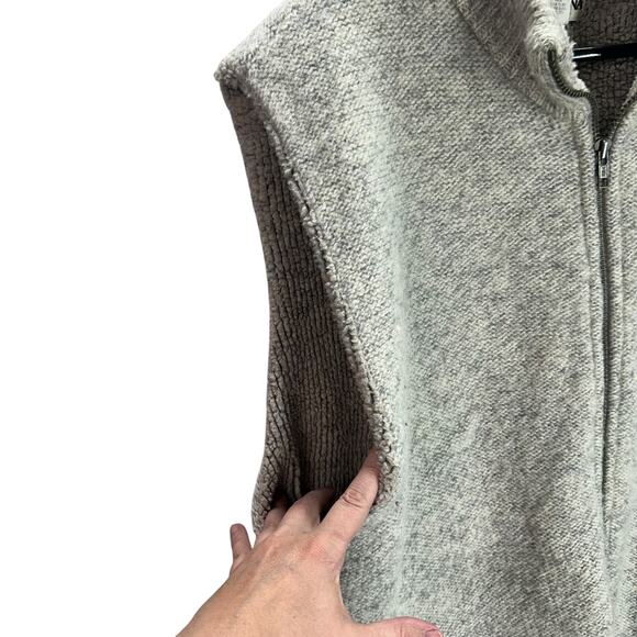 Winona Sherpa Wool Vest L Gray Zip Front Fleece Lined Cozy Unisex Outdoor Style - Picture 3 of 7